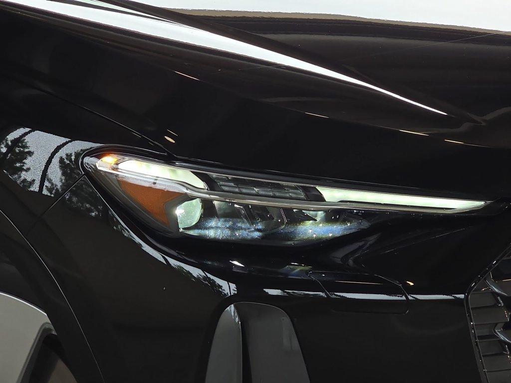 Audi Q5 view 32