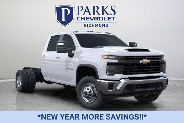 new 2025 Chevrolet Silverado 3500 car, priced at $70,323