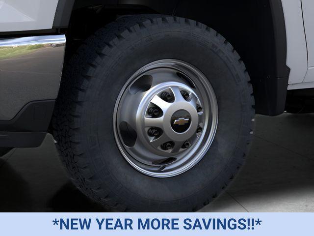 new 2025 Chevrolet Silverado 3500 car, priced at $70,323
