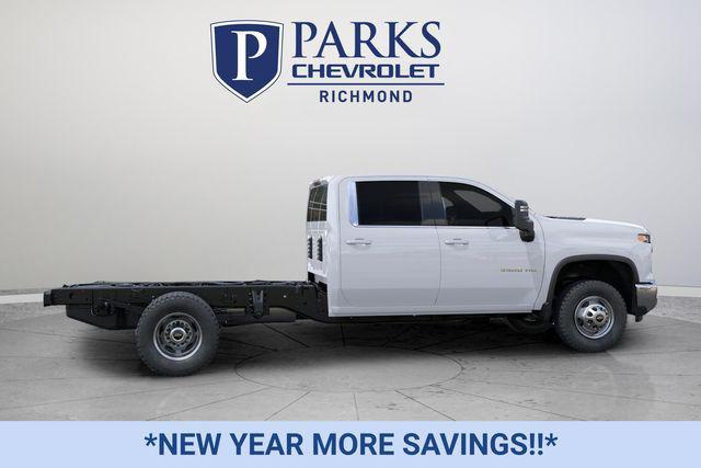 new 2025 Chevrolet Silverado 3500 car, priced at $70,323