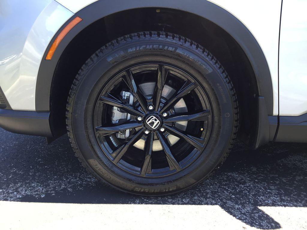 used 2024 Honda CR-V Hybrid car, priced at $31,897