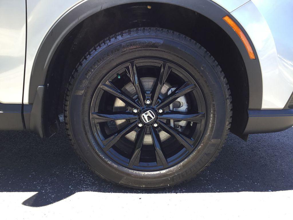 used 2024 Honda CR-V Hybrid car, priced at $31,897