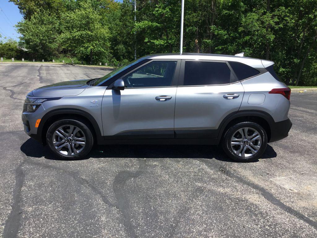 used 2023 Kia Seltos car, priced at $19,897