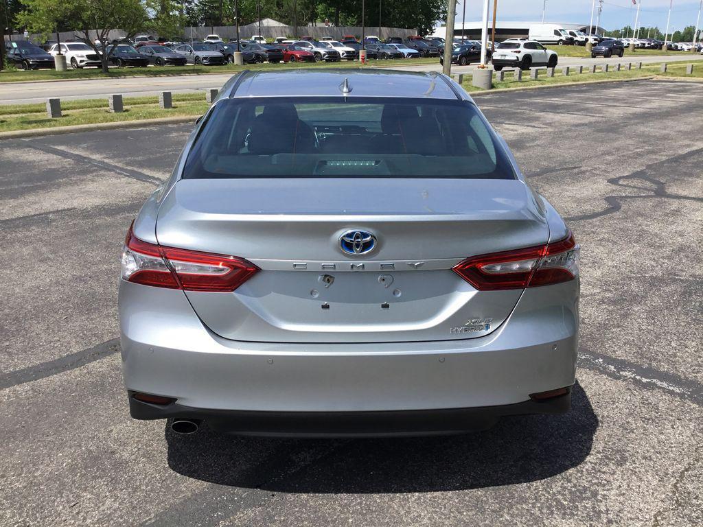 used 2018 Toyota Camry Hybrid car, priced at $19,197