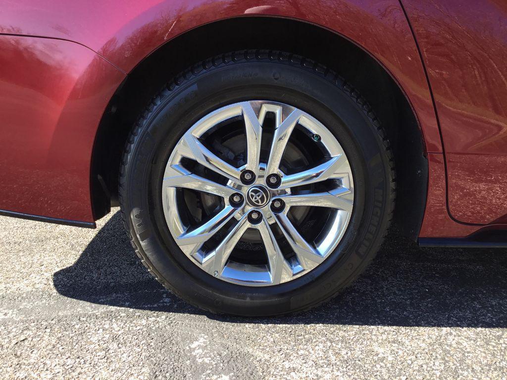 used 2022 Toyota Sienna car, priced at $30,397