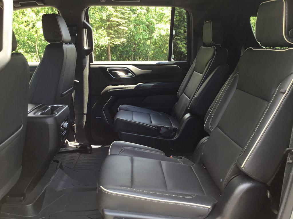 used 2023 GMC Yukon XL car, priced at $46,897