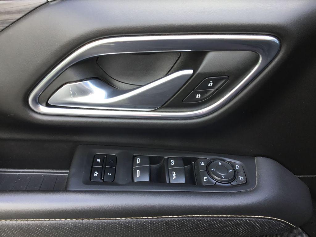 used 2023 GMC Yukon XL car, priced at $46,897