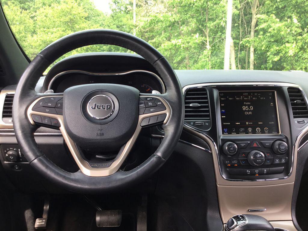 used 2015 Jeep Grand Cherokee car, priced at $12,397