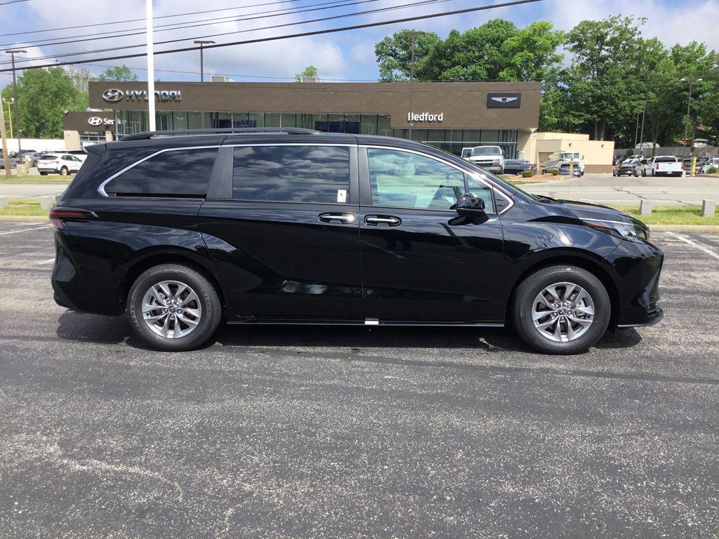 used 2026 Toyota Sienna car, priced at $52,397