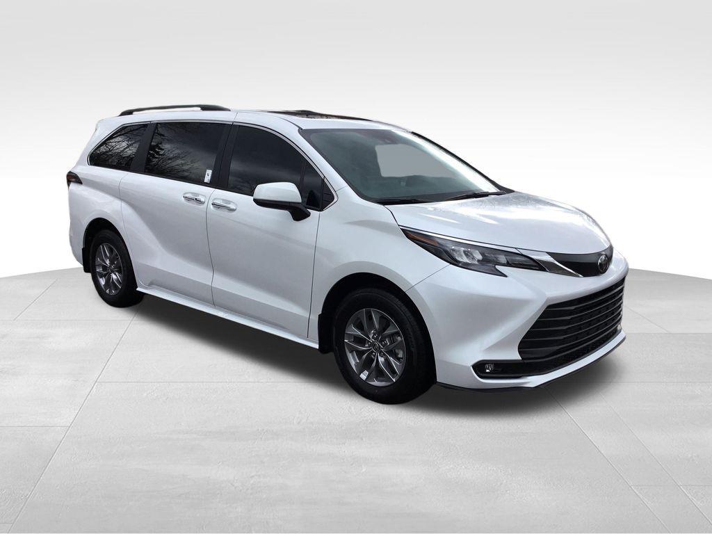used 2026 Toyota Sienna car, priced at $48,999