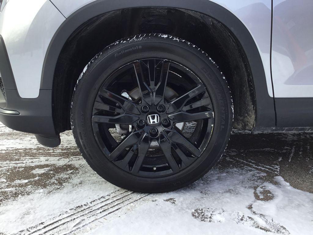 used 2022 Honda Pilot car, priced at $31,999