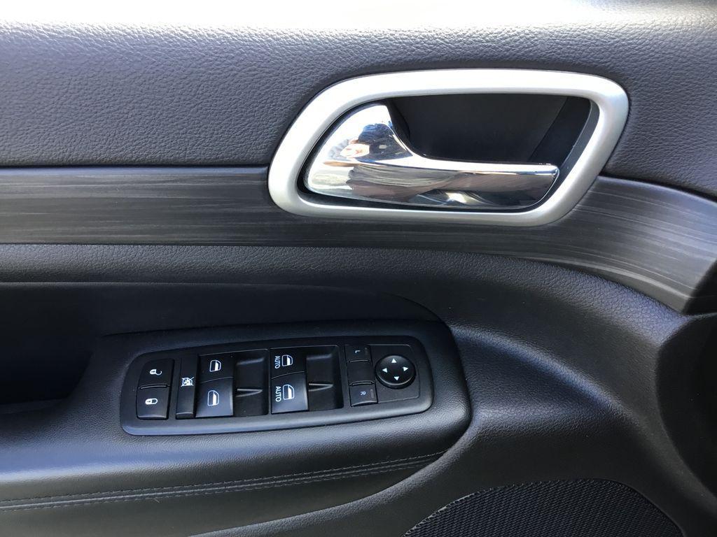 used 2019 Jeep Grand Cherokee car, priced at $20,397