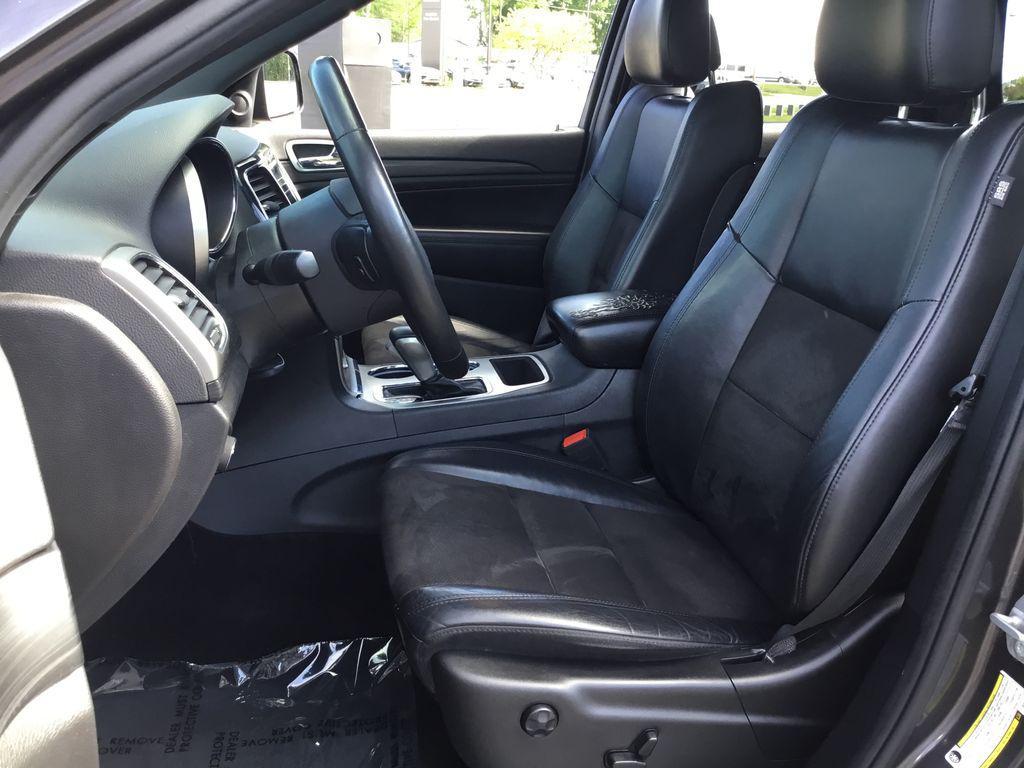 used 2019 Jeep Grand Cherokee car, priced at $20,397