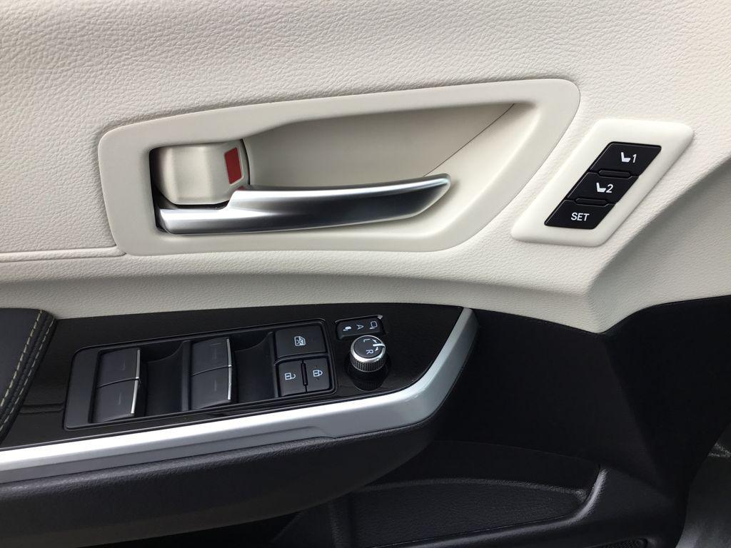 used 2026 Toyota Sienna car, priced at $56,499