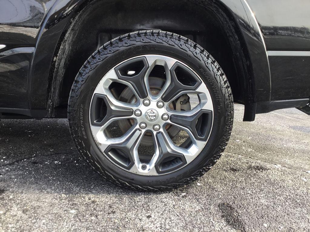 used 2021 Ram 1500 car, priced at $33,999