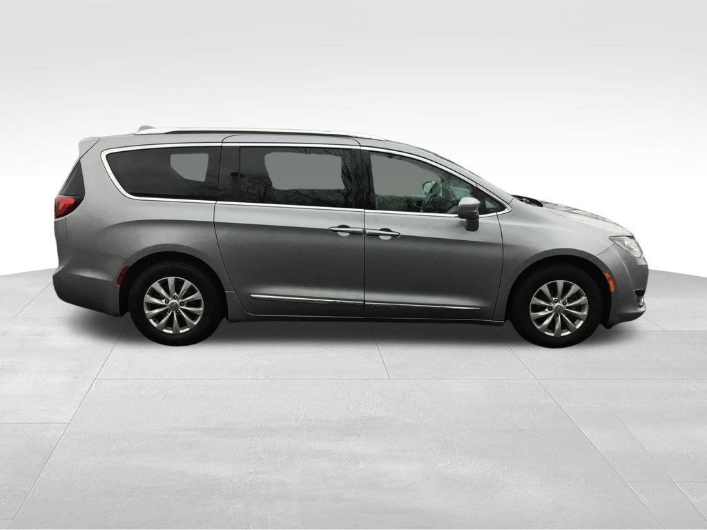 used 2019 Chrysler Pacifica car, priced at $15,799