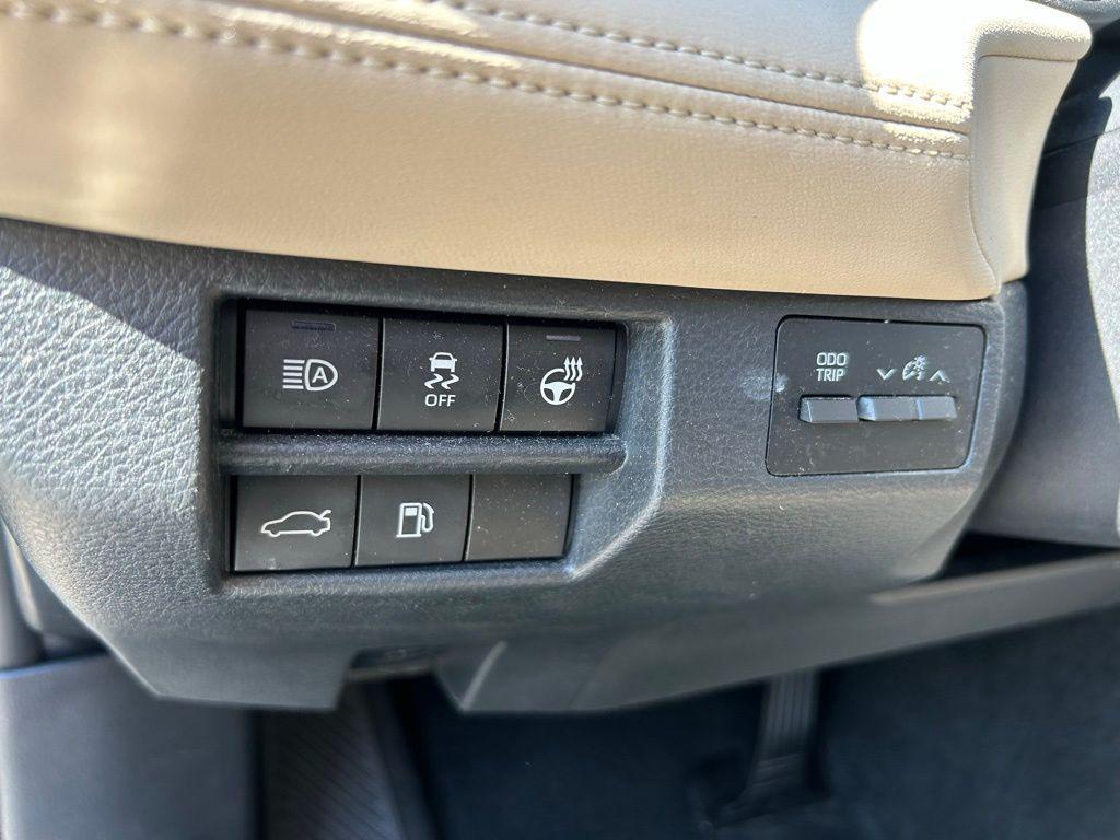 used 2019 Toyota Avalon car, priced at $23,999