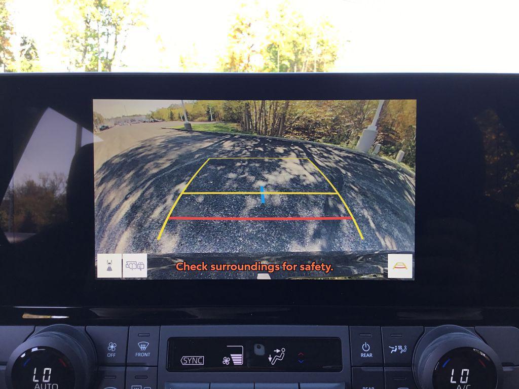 used 2025 Toyota Highlander car, priced at $44,799