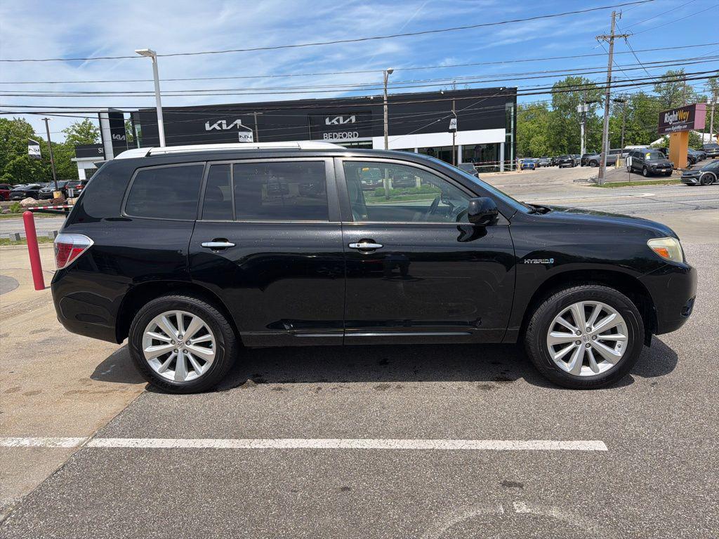 used 2009 Toyota Highlander Hybrid car, priced at $16,197