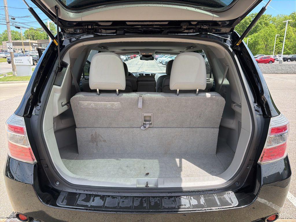 used 2009 Toyota Highlander Hybrid car, priced at $16,197