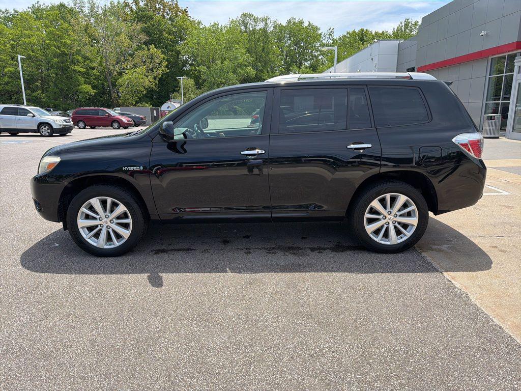used 2009 Toyota Highlander Hybrid car, priced at $16,197