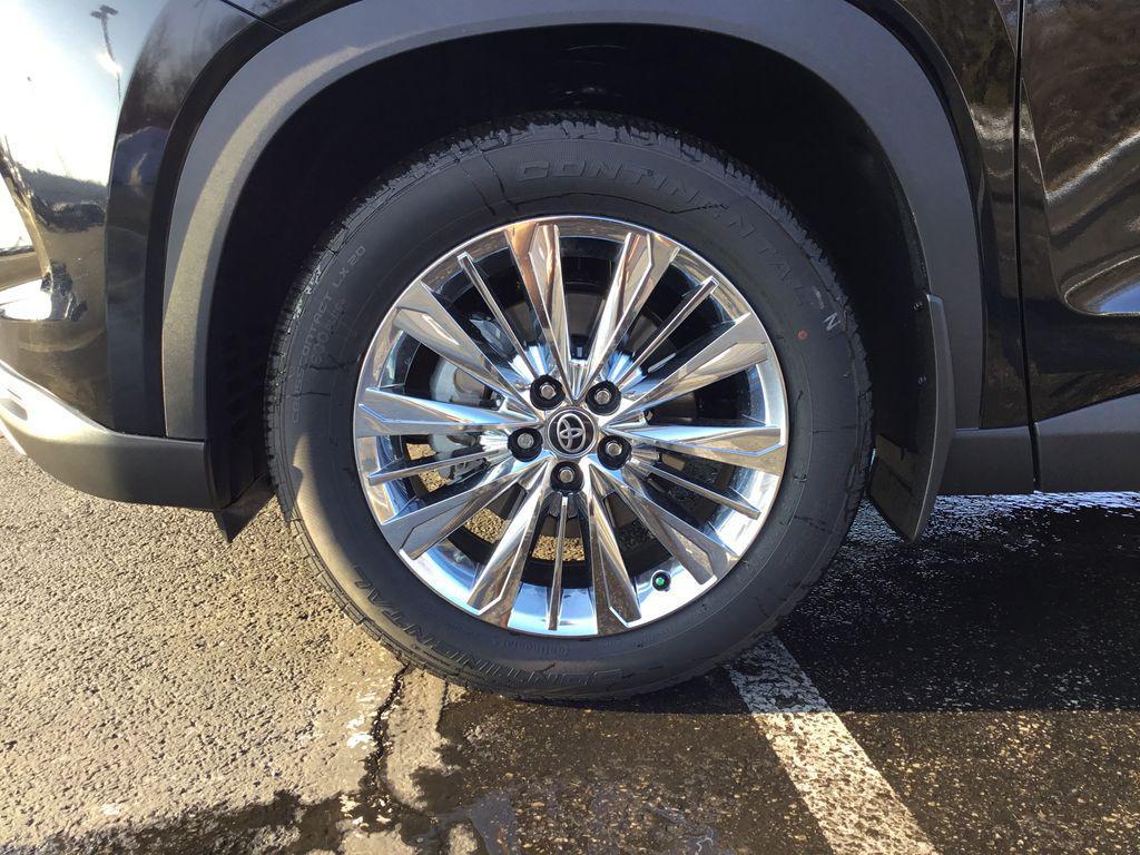 used 2026 Toyota Grand Highlander car, priced at $59,999