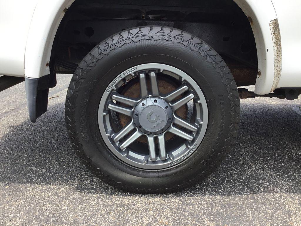used 2006 Toyota Tundra car, priced at $17,397