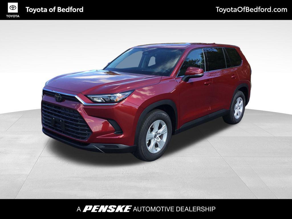 used 2025 Toyota Highlander car, priced at $42,999