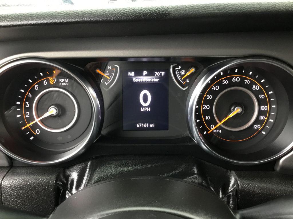 used 2022 Jeep Gladiator car, priced at $27,597