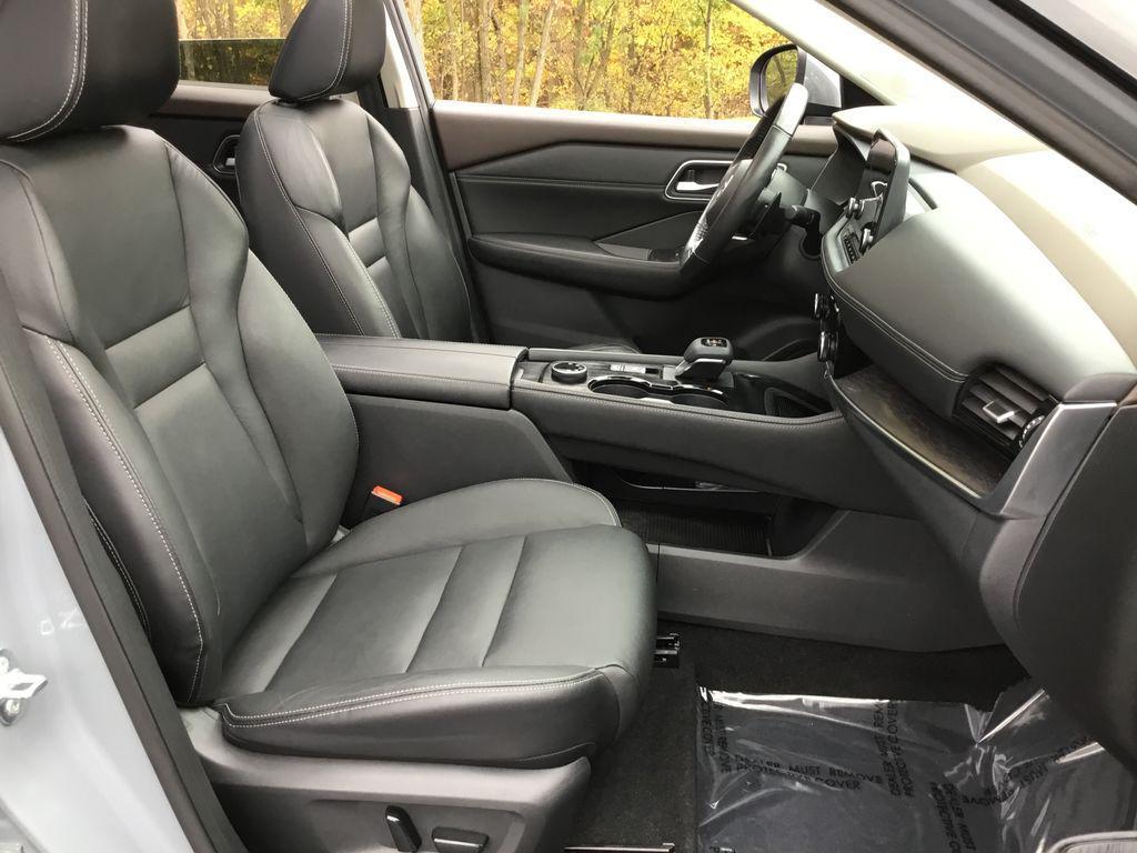 used 2021 Nissan Rogue car, priced at $22,499