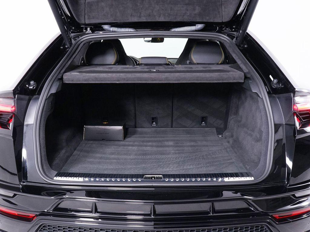 used 2023 Lamborghini Urus car, priced at $226,389