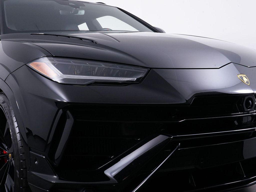 used 2024 Lamborghini Urus car, priced at $262,991