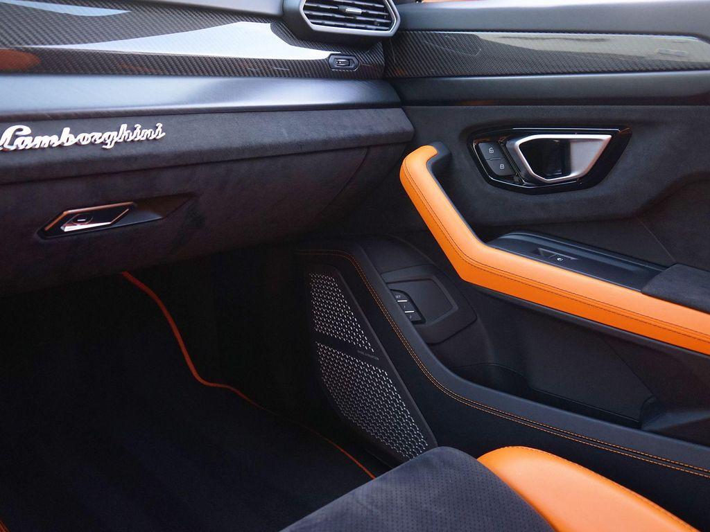 used 2022 Lamborghini Urus car, priced at $197,900