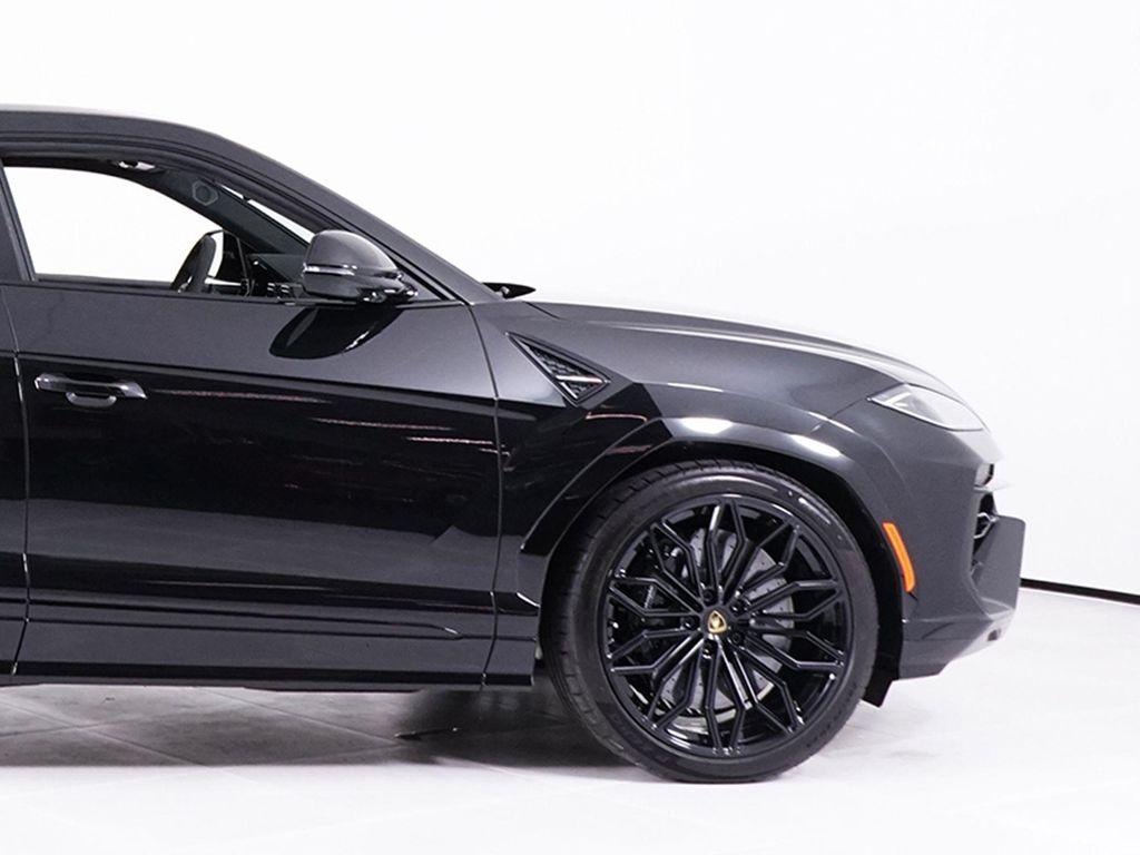 used 2026 Lamborghini Urus car, priced at $311,480