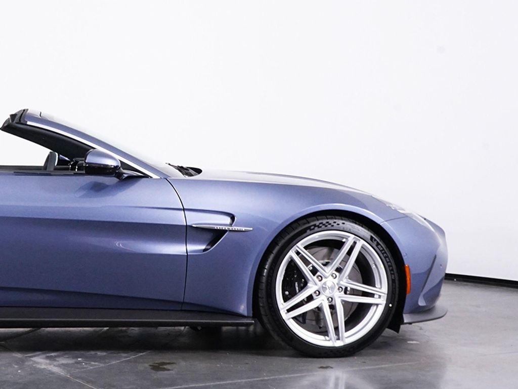 new 2026 Aston Martin Vantage car, priced at $261,100