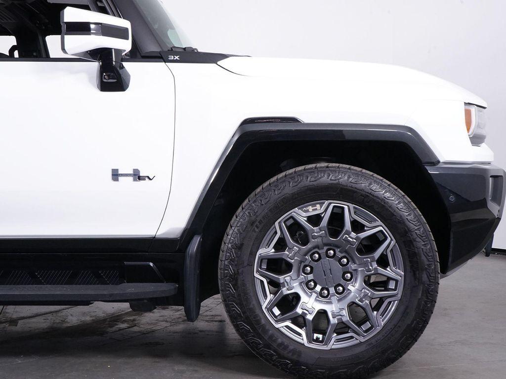 used 2025 GMC HUMMER EV SUV car, priced at $78,500