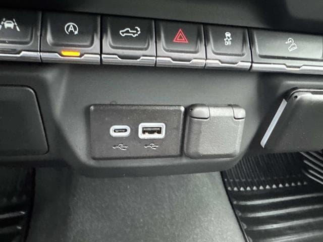 used 2024 Chevrolet Silverado 1500 car, priced at $41,995