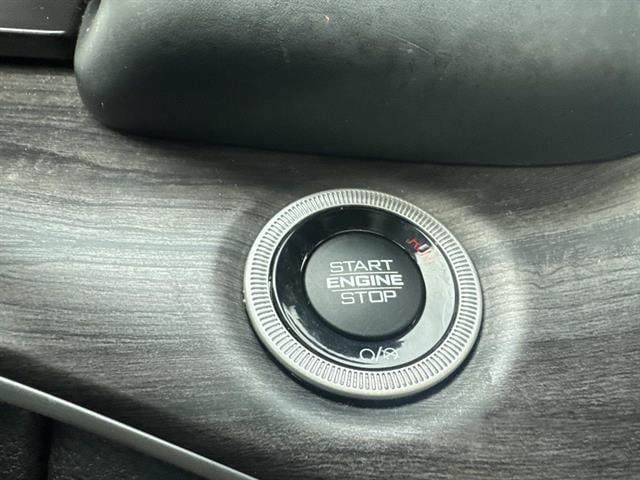 used 2022 Jeep Grand Cherokee L car, priced at $31,995