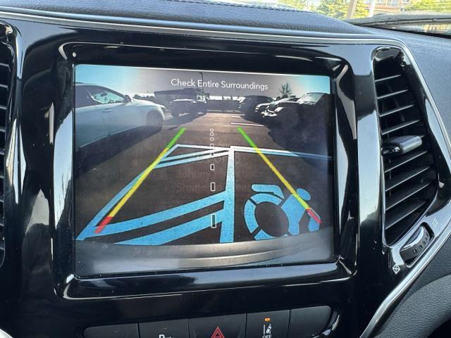 used 2022 Jeep Cherokee car, priced at $25,795