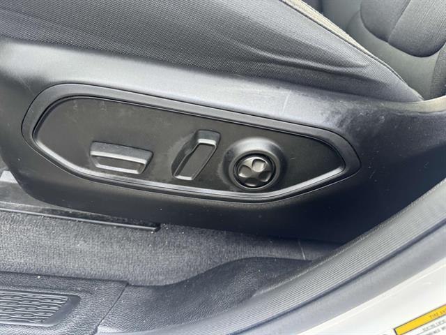 used 2022 Jeep Grand Cherokee car, priced at $28,995