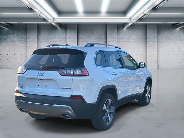 used 2021 Jeep Cherokee car, priced at $26,995