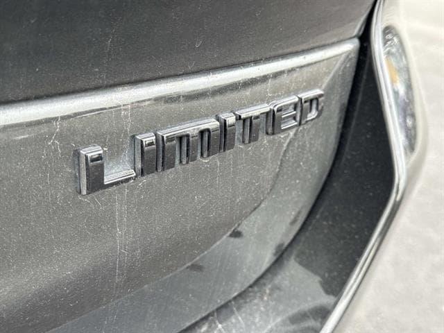 used 2023 Jeep Grand Cherokee L car, priced at $35,995