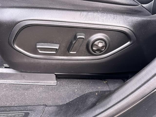 used 2023 Jeep Grand Cherokee L car, priced at $35,995