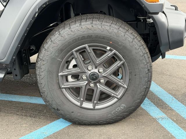 new 2025 Jeep Wrangler car, priced at $49,495