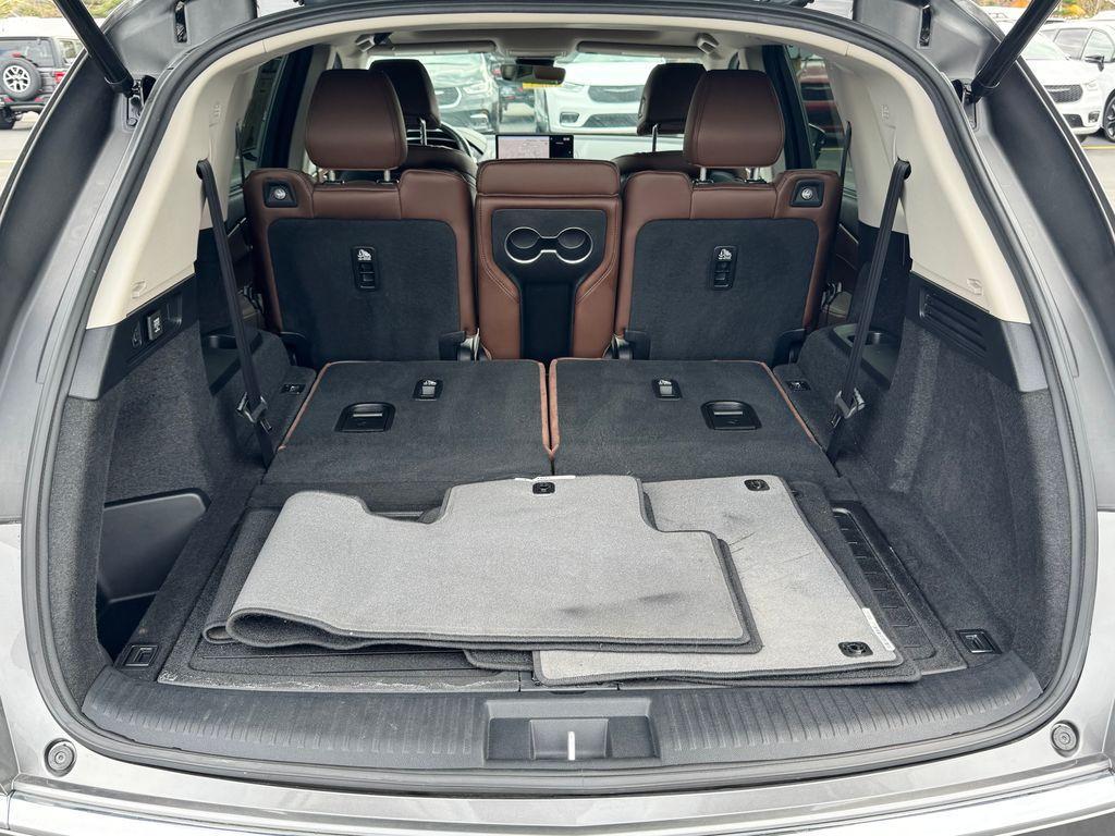 used 2023 Acura MDX car, priced at $38,577