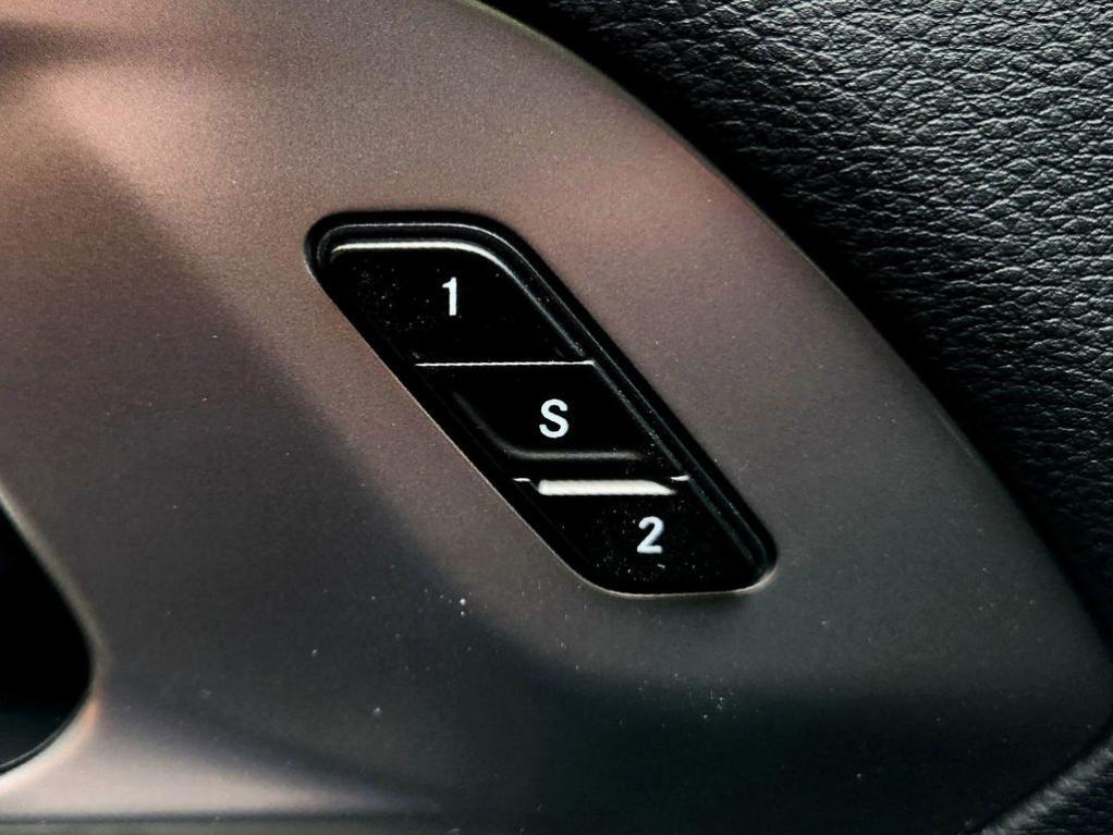 new 2025 Chrysler Pacifica car, priced at $42,896