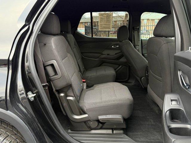 used 2022 Chevrolet Traverse car, priced at $25,634