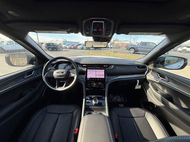 new 2025 Jeep Grand Cherokee L car, priced at $48,361