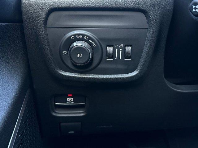 new 2025 Jeep Grand Cherokee L car, priced at $48,361