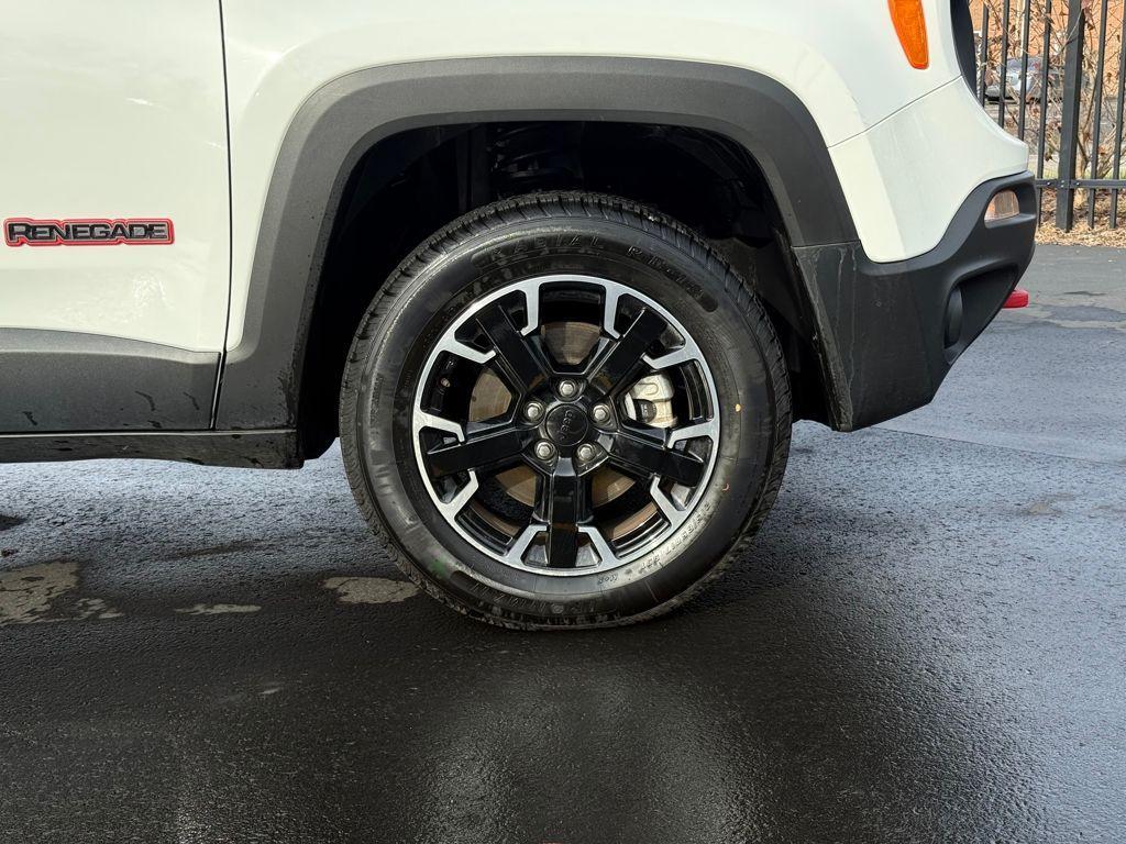 used 2023 Jeep Renegade car, priced at $18,997